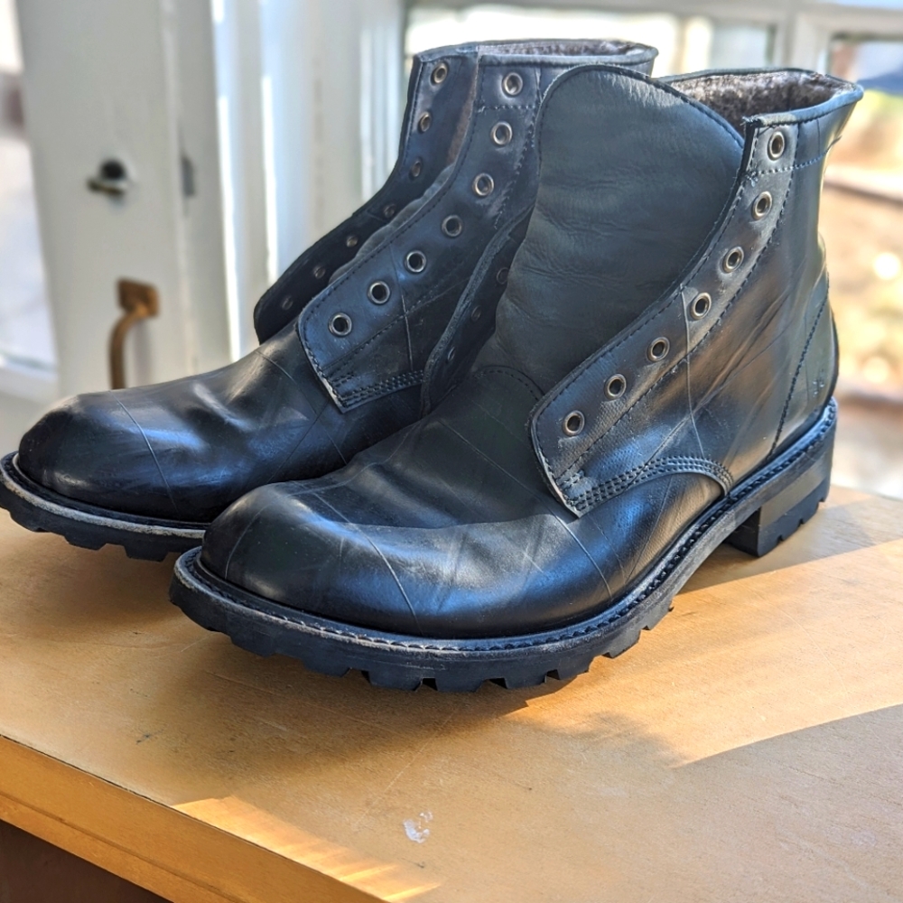 Frye Rubber lug sole boots